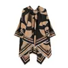 Xale de Tricô Fino de Verão com Ar Condicionado para Mulheres, Padrão de Camélia, Xale Cape Espessado Quente Versátil Venda por Atacado
