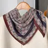 Pañuelo Cuadrado Pequeño de Lino Rojo Carruaje 70 Para Mujer Estilo Coreano Versátil Primavera y Otoño Delgado Profesional Pañuelo de Azafata