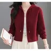 Cardigã de tricô com capuz e zíper, novo para outono e inverno de 2026, para mulheres, jaqueta suéter curta da moda