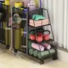 Cesta de Almacenamiento para Esterilla de Yoga Estante de Almacenamiento para Equipos Deportivos y de Fitness Carrito Pequeño de Hierro con Ruedas para Bádminton Hogar