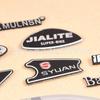 Placa de nome em metal de alto brilho estampada de fábrica, placa de identificação para equipamentos elétricos, LOGO de marca registrada metálica para máquina, atacado