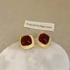 Brincos Estilo Minimalista Metálico de Luxo Leve, Tarraxas com Superfície Escovada Brilhante Únicas e Estilosas, Presentes de Nicho Simples e Modernos Atacado