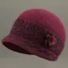 Moda Otoño e Invierno para Mujeres de Mediana Edad y Mayores, Versátil, con Lazo, de Piel de Conejo, Tejido, con Forro de Terciopelo, Gorro de Pescador, Gorro de Lana