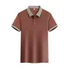 Camisa Polo de Manga Corta para Hombre Nueva de Verano Holgada Combinación de Colores Cuello Rayado Marca de Moda Versátil Solapa Delgada Casual de Media Manga para Hombre