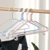 Perchas gruesas con recubrimiento por inmersión al por mayor para fabricantes, perchas de hierro antideslizantes para adultos, perchas para ropa domésticas, tendedero sin marcas para dormitorios