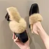 2026 Inverno Novo Salto Plataforma Grosso Sapatos Femininos Pele de Cabeça Pelo Meio Chinelos Externo Celebridade da Internet Versátil Antiderrapante Moda