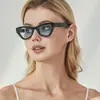 Gafas de sol retro triangulares ojo de gato europeas y americanas para mujer, de moda estilo coreano, gafas de sol populares en línea para disco, para chica hot, para fotos callejeras, hip hop