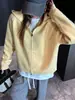 Cardigã de malha com zíper e capuz estilo W lazy para mulheres, nova coleção outono/inverno 2026, modelagem solta, design versátil, suéter casaco estiloso