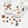 Nuevos dijes de resina para zuecos al por mayor: lindos diseños de dibujos animados, versátiles flores para zapatos de mariposa, flores de burbujas y decoraciones de animales