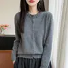 Cárdigan de punto de lana pura para mujer, nuevo estilo otoño e invierno, cuello redondo, mangas largas, adornado a mano con pedrería, abrigo de color liso, top de moda