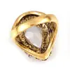 Anillo de estilo anillo de vidrio verde retro europeo y americano moda simple Yiwu fuente fábrica fuerza de suministro se puede enviar en nombre