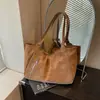 Bolsa tote versátil de moda transfronteiriça para mulheres, nova bolsa de ombro retrô de outono de 2026, bolsa de grande capacidade para o dia a dia