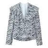 Atacado Outono e Inverno 2025 Novo Europeu e Americano Transfronteiriço Feminino Blazer de Sarja + Conjunto de Saia High-End Ins