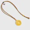 Pingente da Sorte Estilo Antigo Banhado a Ouro com Caractere "F" Rotativo, Colar Feminino, Estilo Chinês Moderno, Venda Direta do Fabricante, Em Estoque Atacado