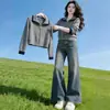 Estilo Novo Primavera e Outono 2026: Suéter de Manga Longa com Gola Lapela Super Estiloso para Mulheres, Caimento Justo, Peça de Tricô Versátil para Figuras Baixas