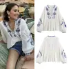 Blusa de manga larga con bordado de flores con cuentas y cuello en V para mujer, estilo europeo y americano, venta al por mayor transfronteriza 2024 verano B88712