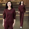 Conjunto Esportivo Casual de Manga Longa Estilo Coreano para Mulheres, Primavera e Outono de 2026, Conjunto de Duas Peças Tendência com Moletom Emagrecedor e Calça