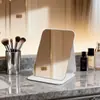 Espejo de Maquillaje Plegable Portátil de PU para Estudiantes Mujeres, Espejo de Retoque de Escritorio para Dormitorio, Diseño Artístico, Mini Espejo Portátil al por Mayor