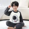 2026 Nuevos Pijamas de Franela para Niños Otoño e Invierno Cálido Más Terciopelo Niñas Niños Medianos y Grandes Conjunto de Forro Polar de Coral para Niñas