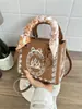 Bolsa Diana Bordada Moda Retro Luxo Leve Transfronteiriça Feminina 2026 Transversal Bolsa de Mão de Alto Padrão Bolsa Transversal de Ombro