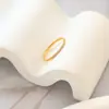 Anillo Minimalista de Acero de Titanio con Diamantes Brillantes en Forma de Semicírculo Estilo Coreano para Mujer, Estilo de Nicho para Mejores Amigas y Parejas, Joyería de Moda para Influencers