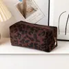 Bolsa de Cosméticos con Estampado de Leopardo de Venta Caliente Europea y Americana para Mujer, Bolsa de Almacenamiento de Viaje Portátil, Bolso de Mano con Textura Personalizada Transfronterizo, Neceser