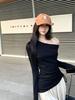Camiseta Irregular de Manga Larga Off-Shoulder Ajustada con Fruncidos, Estilo Chic y Moderno para Mujer con un Top Off-Shoulder de Puro Deseo