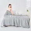 Colcha de Seda Fresca de Verano Transfronteriza Clase A Individual y Doble Lavable a Máquina Colcha para Aire Acondicionado Regalo Colcha Delgada Fabricante Venta al por Mayor