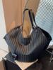 Bolso Tejido Retro Relajado para Mujer, Nuevo Modelo 2026, Bolso Tote de Lujo Ligero de Nicho de Gama Alta para Viajes Diarios, Bolso de Hombro