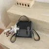Mochila de mujer moderna y sencilla 2026 nuevo estilo de verano mini mochila con un diseño inspirado en Chanel, adecuada para estudiantes y para ir al trabajo, bolso de hombro versátil