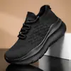 2025 Cruzamento de Fronteira Tamanho Grande Novas Meias Sapatos Esportivos Casuais Sapatos de Solado Grosso Moda Estudantil Slip-On Malha Fly Sapatos Esportivos