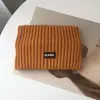 Diadema de Lana para Mujer, Borde Ancho, Sensación de Alta Gama, Accesorio para la Cabeza Sencillo y Cálido, Diseño de Cuadros de Moda, Nuevo Modelo para 2021