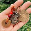 Yanwu 2025 Nuevo Estilo Chino Calabaza de Cobre Moneda de los Cinco Emperadores Llavero Colgante Pixiu Set de Regalo para Eventos de Negocios