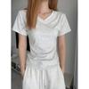 Camiseta Feminina de Verão Petite Estilo Simples Plissada Cinturada Decote V Manga Curta Ajustada Básica Top Curto Versão Coreana