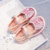 Primavera de 2025 novos sapatos infantis atacado meninas laço de strass em desenho animado infantil fofo luzes piscantes sapatos de princesa