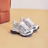 Zapatos de papá transpirables versátiles de estilo mecánico retro, que aumentan la altura, nuevos zapatos deportivos casuales cómodos para el otoño de 2026