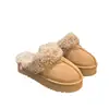 Versão em Couro Macio~Botas de Neve Lã de Cordeiro Versão com Aumento de Altura 5cm Estilo Inverno 2026 Solado Grosso Aveludado Chinelo Duas Formas Roupas Femininas para Exterior