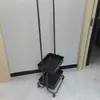 Cabideiro de Roupas para Quarto com Rodas, Cabide Durável para Dormitório de Estudante, De Chão, Espessado, Estrutura Simples, Pode Ser Usado para Guardar Itens e Pendurar Roupas