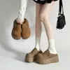 Sapatos femininos Birkenstock de sola grossa retrô, coleção outono/inverno 2026, estilo slip-on com biqueira fechada, perfeitos para usar ao ar livre e projetados para te deixar mais jovem
