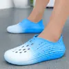 Nuevos Zuecos de Verano para Hombre, de Suela Gruesa, Antideslizantes, Transpirables, Sandalias Totalmente Cubiertas para Uso en Exteriores, Zapatos de Playa, Talla Grande