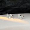 E1423 Versión coreana de los pequeños pequeños pendientes de mariposa de esmalte de gota de plata de ley S925 para mujer pendientes de esmalte para oreja fabricantes al por mayor
