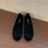 Bailarinas de Terciopelo con Pedrería y Perlas Estilo Retro de Nicho 2026 Nuevos Zapatos Mary Jane de Suela Suave y Corte Bajo Zapatos Franceses de una Sola Pieza