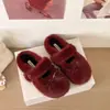 Estilo dulce y femenino, pantuflas mullidas con lazo para mujer, nueva colección otoño/invierno 2026, pantuflas de algodón de suela gruesa, cálidas y suaves para usar en exteriores