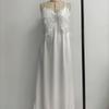 Yi Ying Roupas Borboleta Feminina Pijamas Sexy Vestido Longo Renda Cetim Peito Almofada Nightdress Home Roupas Atacado