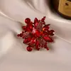 Novo broche estilo antigo de alta qualidade ins para mulheres estilo chinês leque borla pino de terno placket de pressão cheongsam corsage atacado