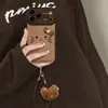 Capa de celular laço de gato para Apple 17pm, iPhone 18, retro 16, camurça 14, com cordão, 15, para mulheres