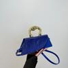 Design de nicho sensação de luxo padrão de crocodilo bolsa de axila bolsa de mão com alça rígida outono 2024 nova moda bolsa tipo baguette de ombro