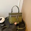 Bolso de mano de alta gama transfronterizo, modelo nuevo 2026, gran capacidad, casual, moderno, versátil, adecuado para ir al trabajo, bolso cuadrado pequeño de hombro y cruzado
