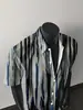 Camisa Hawaiana Irregular Estilo Hong Kong para Hombre, Nueva Tendencia de Verano Playa Holgada Vacaciones Casual Versátil Retro