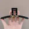 Pinza para el pelo semi-recogido con un diseño floral de alta gama, Pasador de lujo ligero, Pinza de tiburón con forma de corazón para cabello fino, Pinza de pelo con lazo de tamaño mediano para mujer
